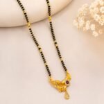 Elegant Gold Pendant Daily Mangalsutra